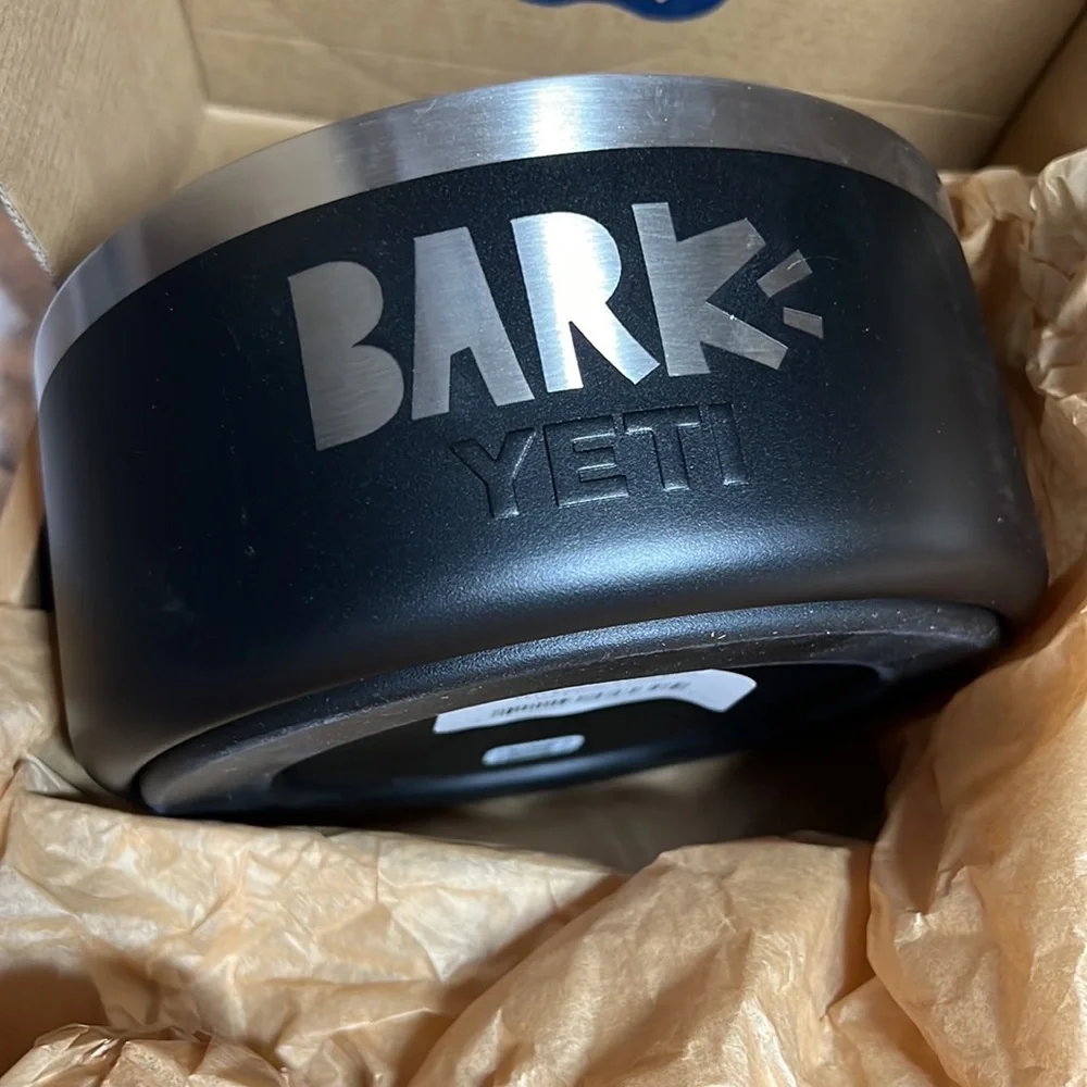 Yeti boomer dog bowl / black super chewer